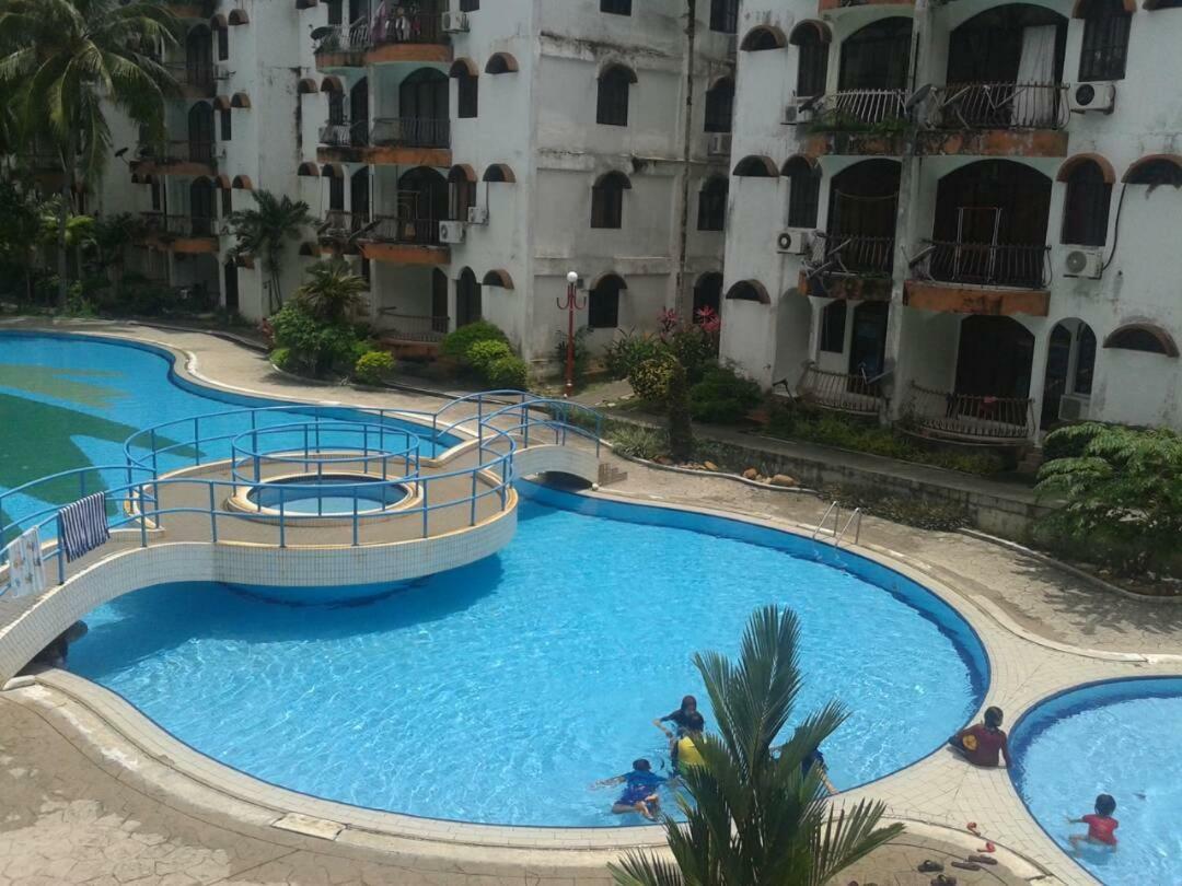 Seri Lagenda Apartment Kuah Exterior foto